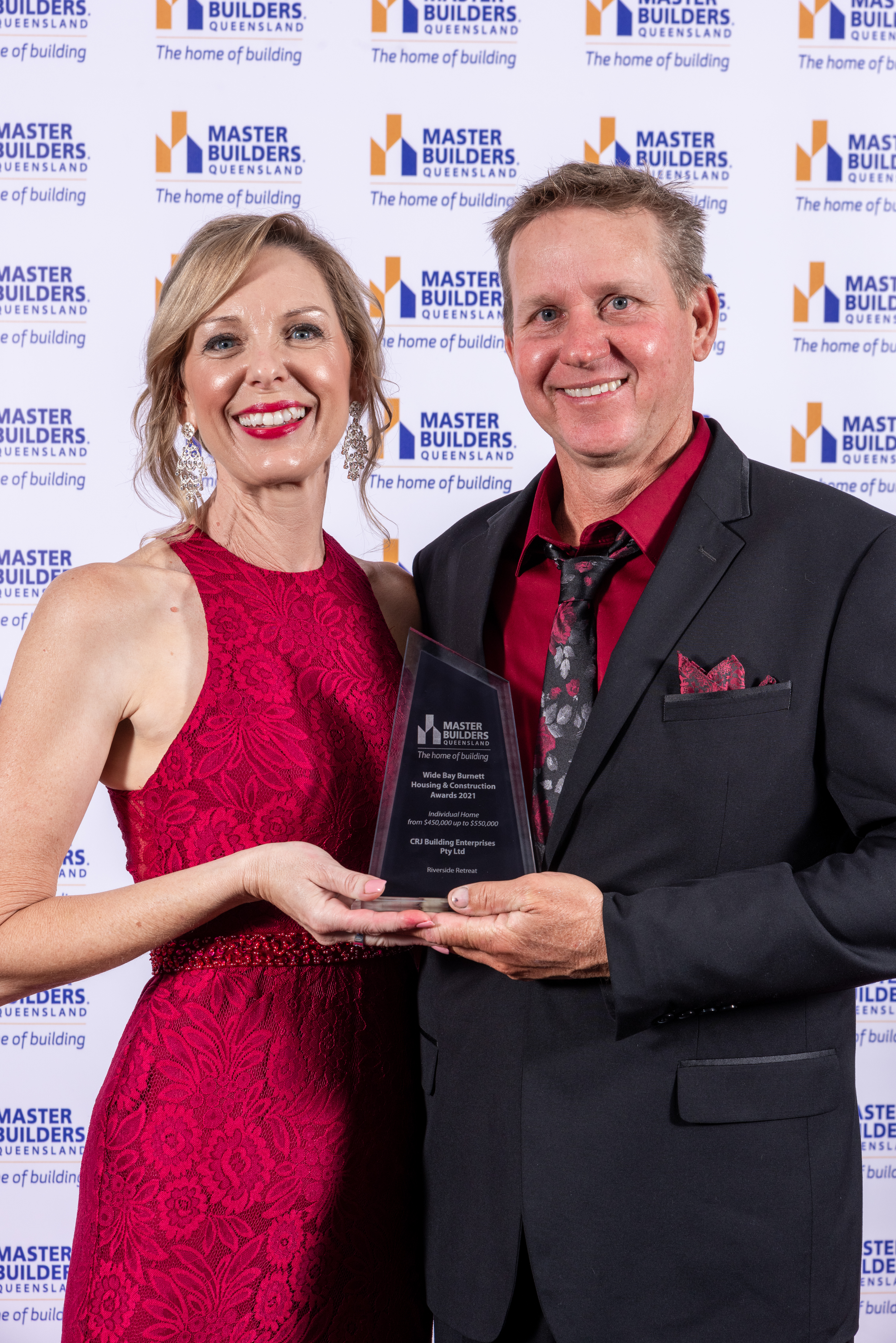 Bundaberg Builders Gillian and Michael Darr winning 2021 master builders award