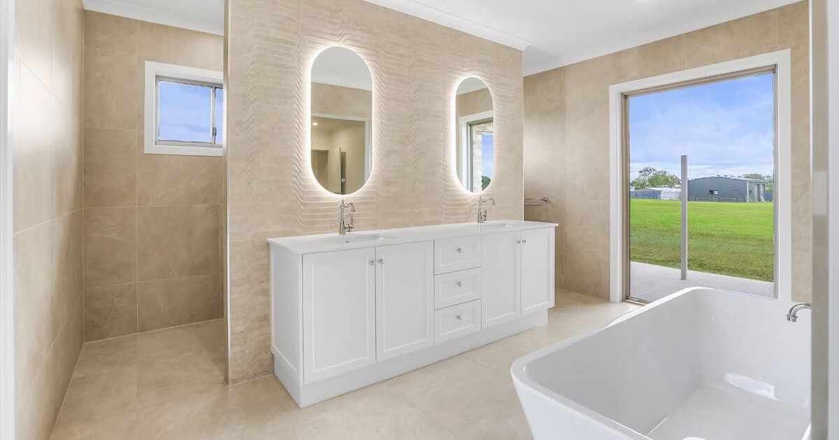 Open bathroom design with double mirror