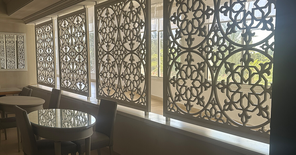 Metal privacy screen